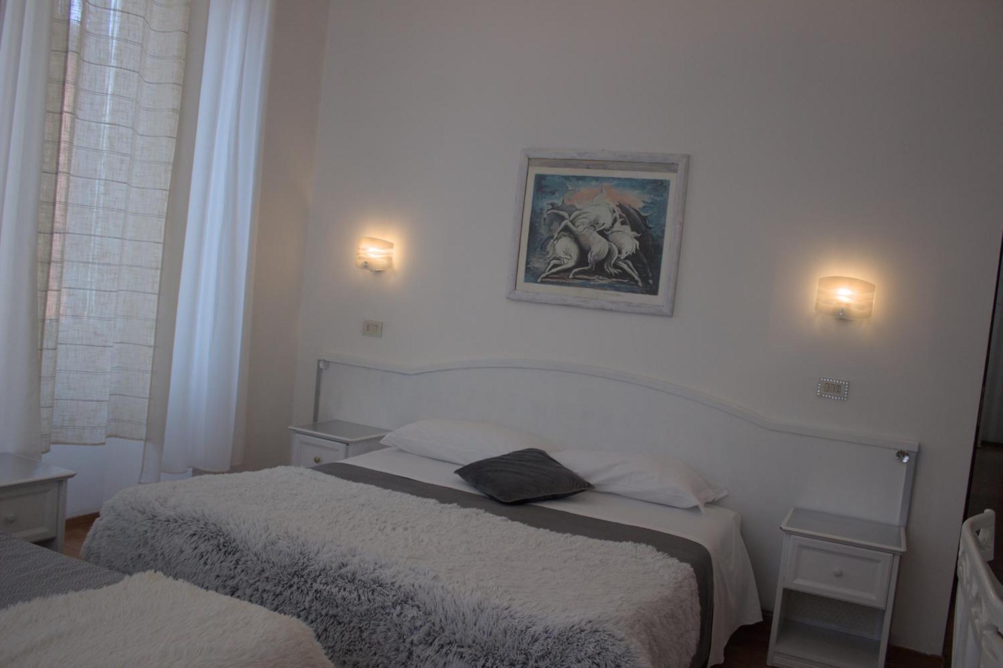 Soggiorno Madrid Florencie Exteriér fotografie