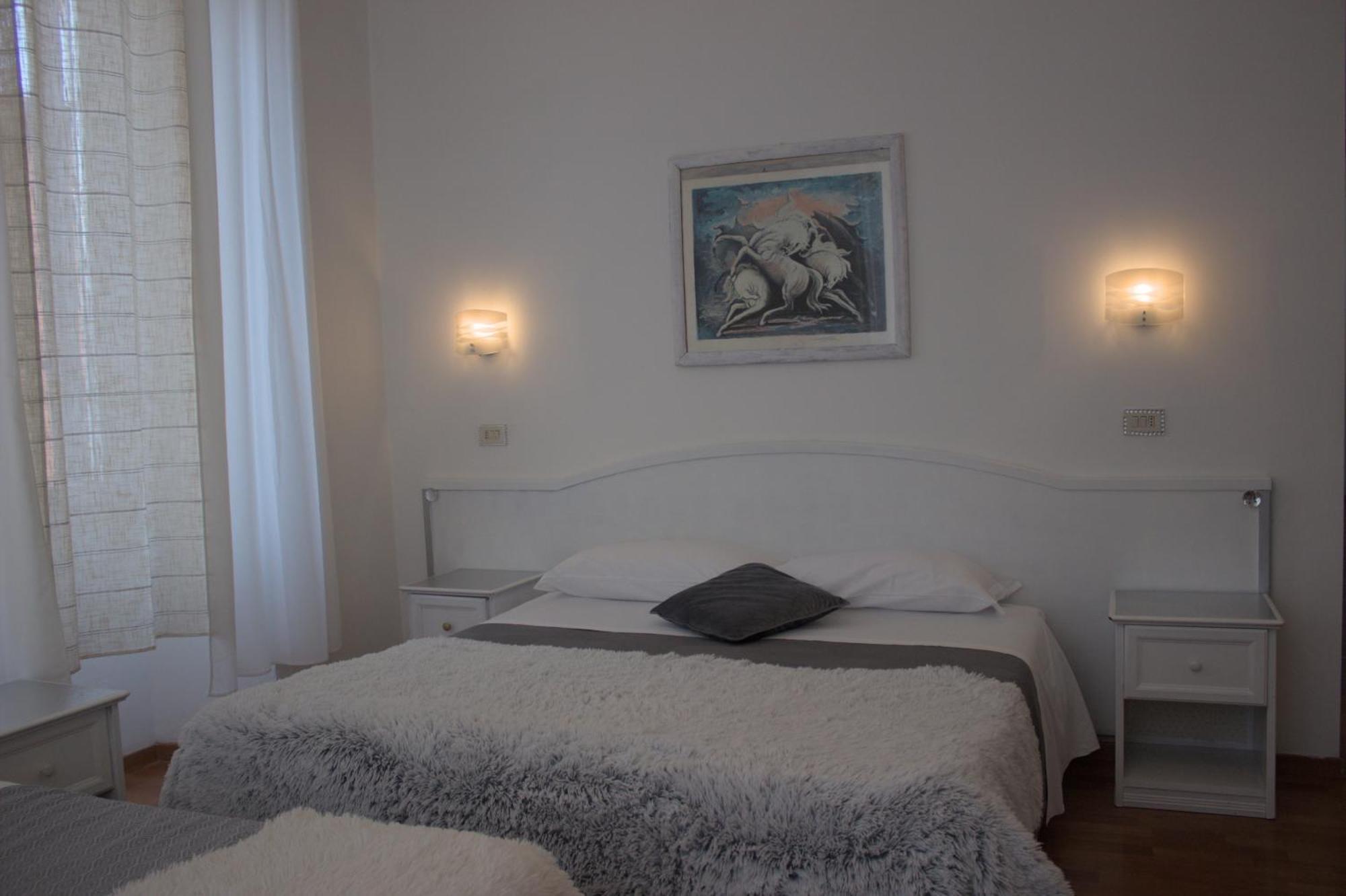 Soggiorno Madrid Florencie Exteriér fotografie